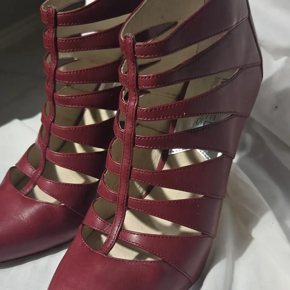 Michael Kors Red Leather Strappy Heels Pointed Toe Zip Back Women 8M.